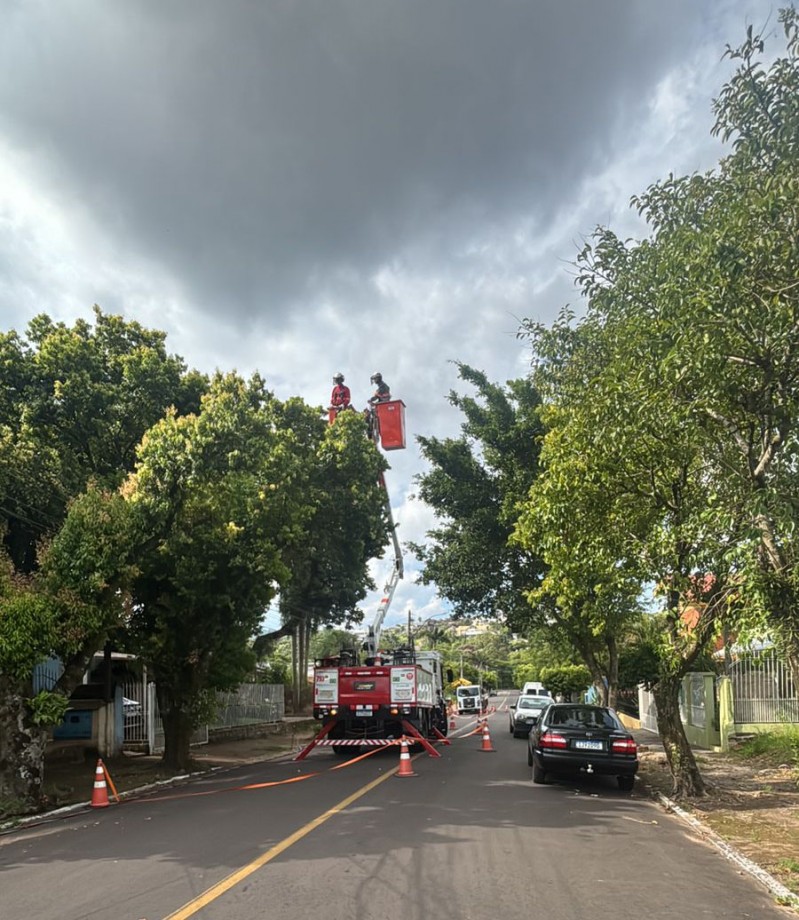 Atendimentos emergenciais após temporais garantem a continuidade da operação